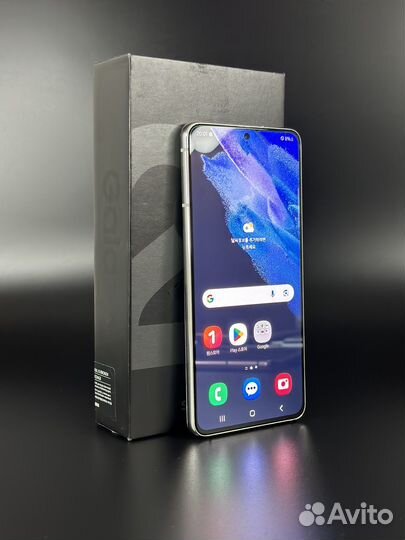 Samsung Galaxy S21, 8/256 ГБ