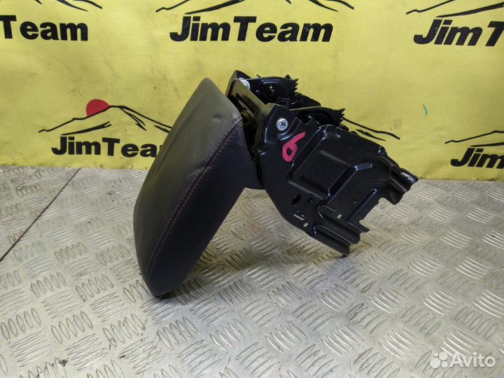 Подлокотник Audi S4 Avant B8 8K5 caka ccba 3.0