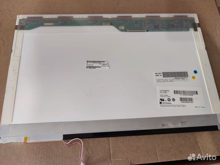 Матрица 15,4 LP154WH4