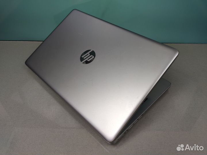 Ноутбук HP i7/6gb/256Gb