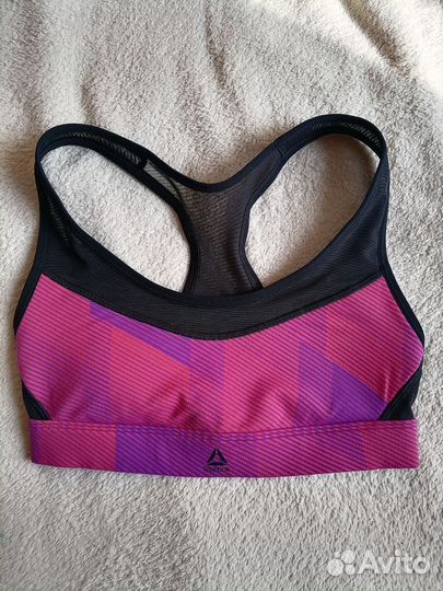 Топ спортивный (бра) reebok оригинал 40-42