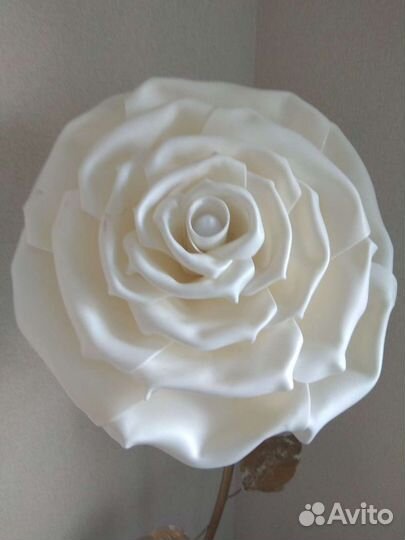 Торшер роза