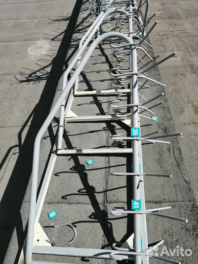 Вешалка настенная