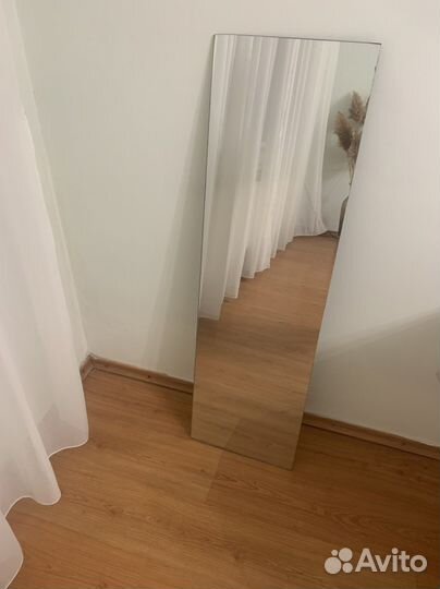 Зеркала (размеры разные) и стекла