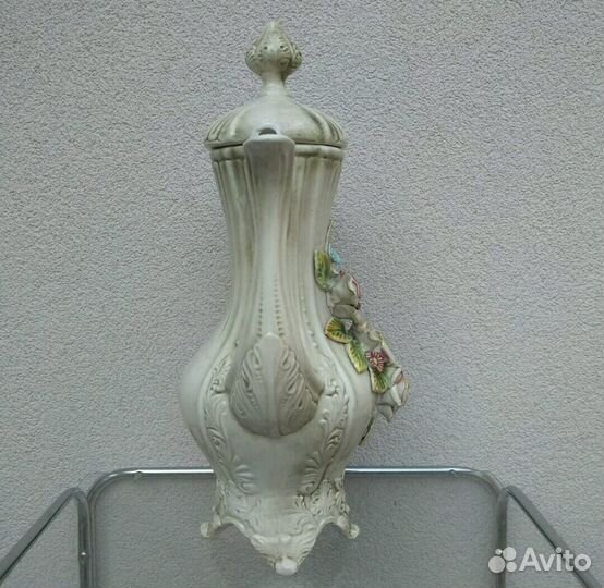 Фарфоровый интерьерный кувшин(capodimonte) п.п 20