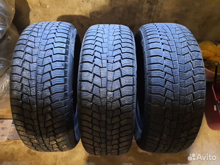 General Tire Altimax Winter 215/55 R17 98V