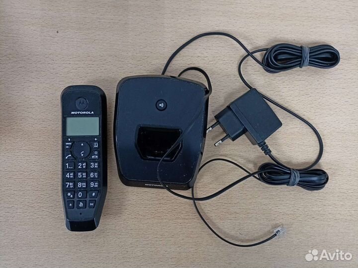 Стационарный телефон беспроводной Motorola