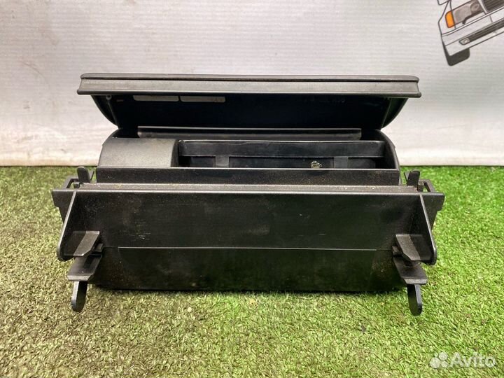 Дерево салона Mercedes-Benz