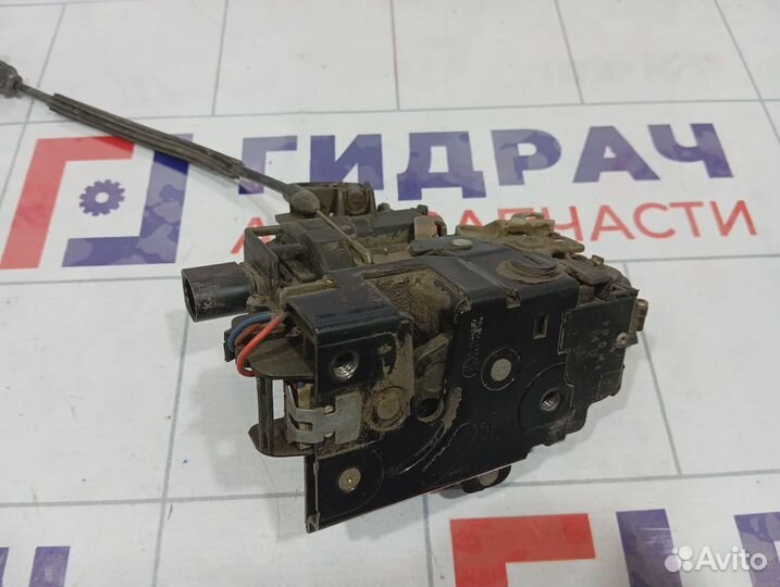 Замок двери задней правой Volkswagen Golf (Mk4) 3B4839016A