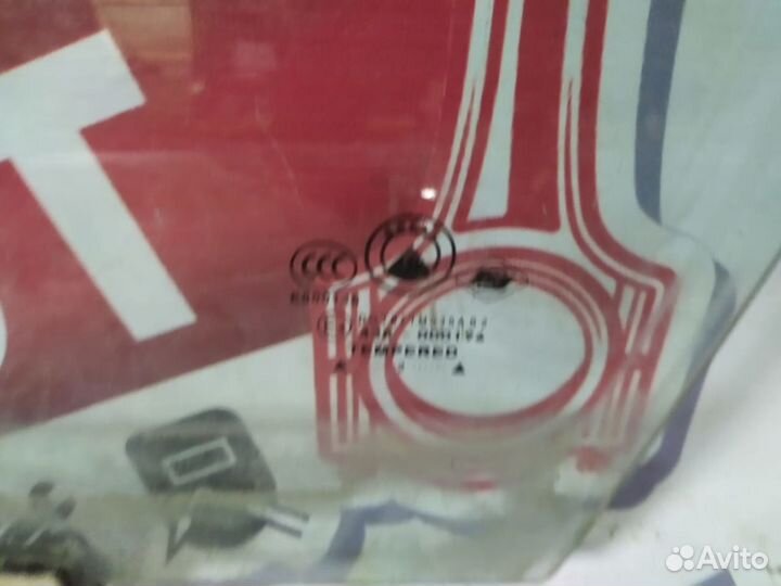 Стекло передней левой двери Джили Geely MK Cross