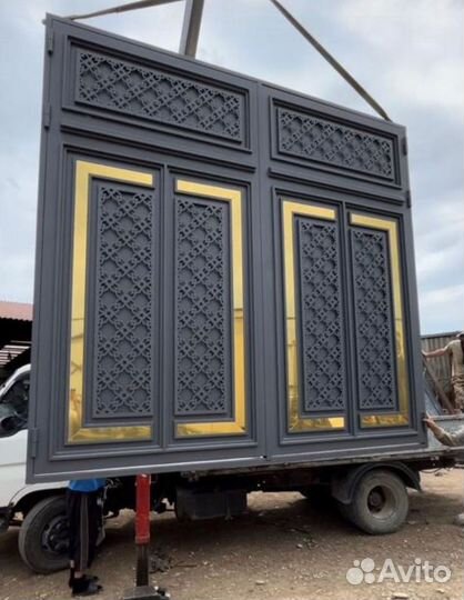 Кованые ворота под ключ