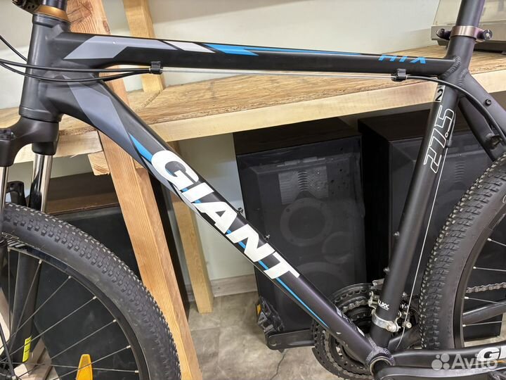 Велосипед giant