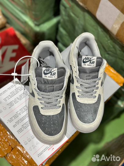 Кроссовки женские демисезонные Nike Air Force