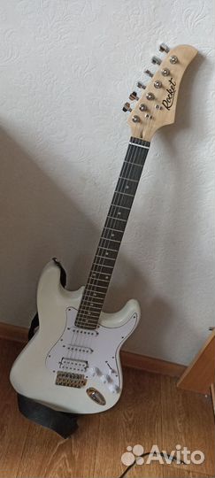 Электро гитара с комбиком rocket