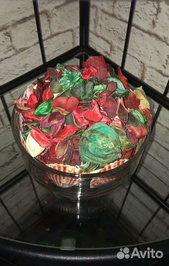 Ваза и цветочная отдушка IKEA