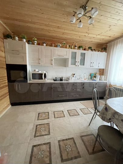 Дом 160 м² на участке 12 сот.