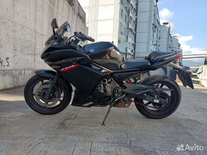 Yamaha fz6r (xj6 xj6f)