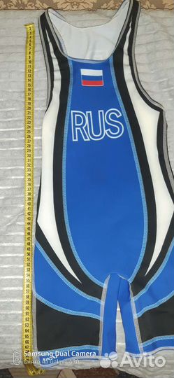 Костюм для вольной борьбы