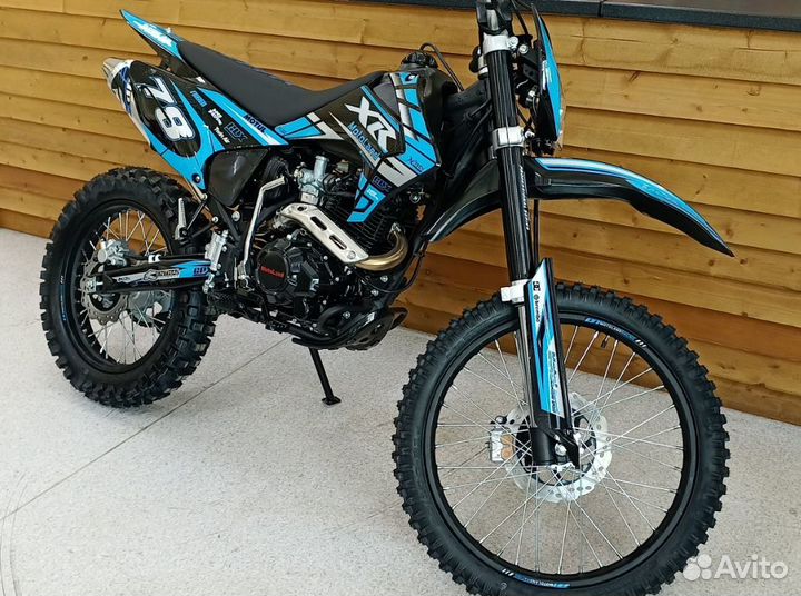 Мотоцикл Кросс Motoland XR 250 lite