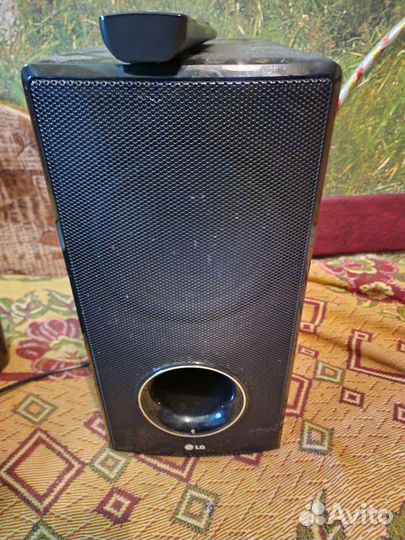 Саундбар LG HLT45W