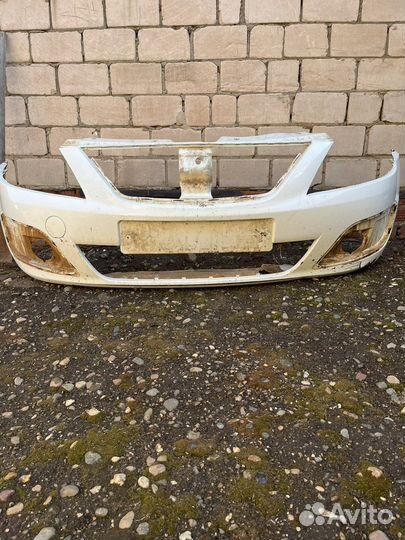 Передний бампер ларгус
