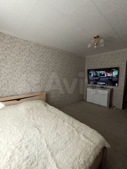 2-к. квартира, 54 м², 1/9 эт.