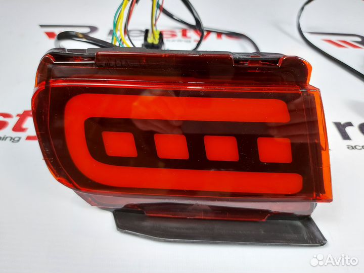 Катафоты Toyota Land Cruiser Prado 150 Красные