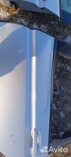 Дверь Honda fit