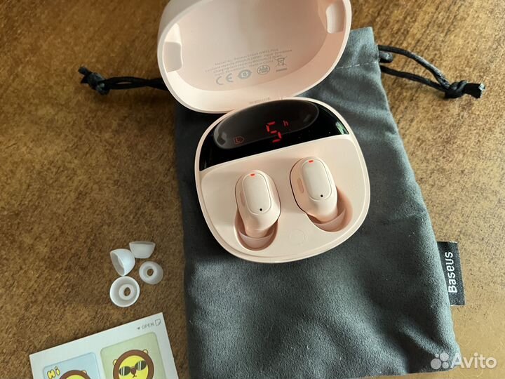 Беспроводные наушники Baseus