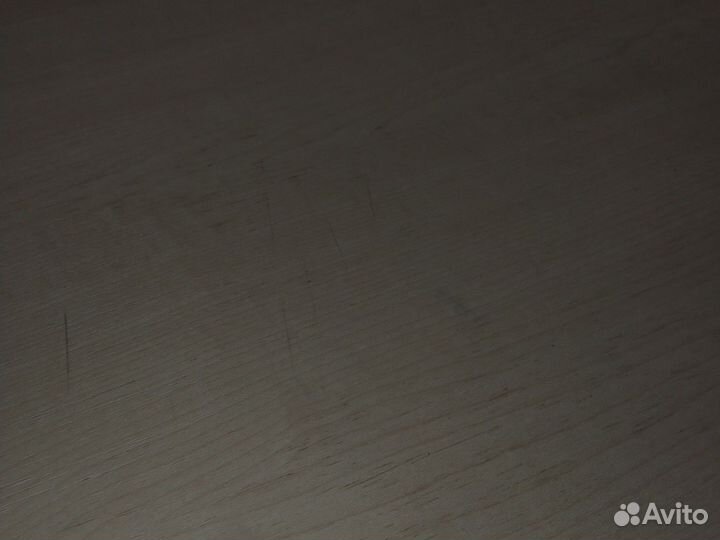 Туалетный/компьютерный столик