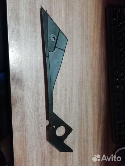 Накладка фару левая chevrolet captiva