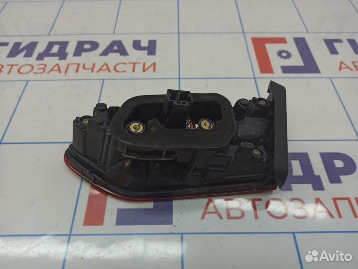 Фонарь задний внутренний левый Volkswagen Polo (Mk