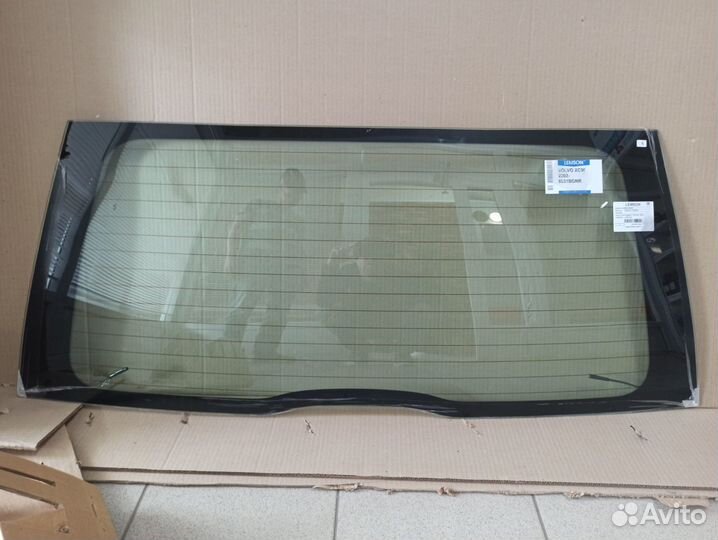 8831bgne Стекло заднее volvo XC90