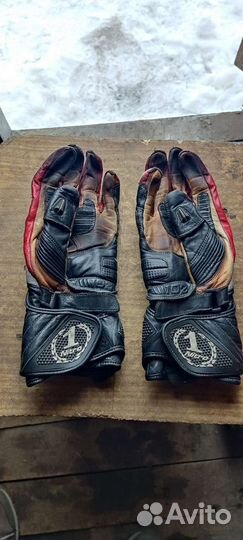 Мотоперчатки