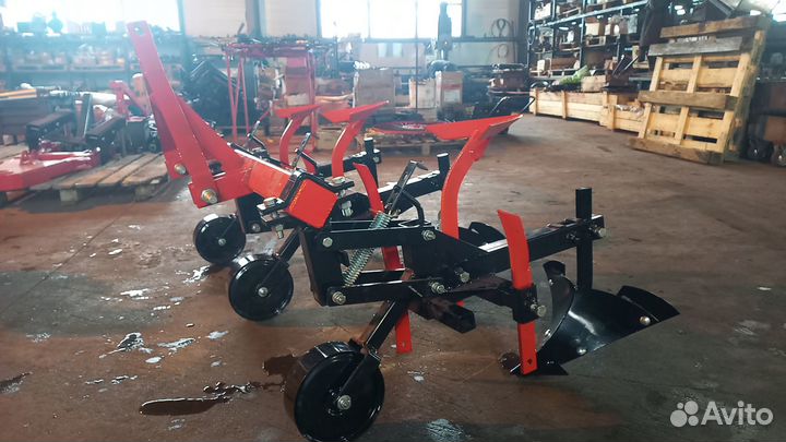 Окучник-культиватор для минитрактора