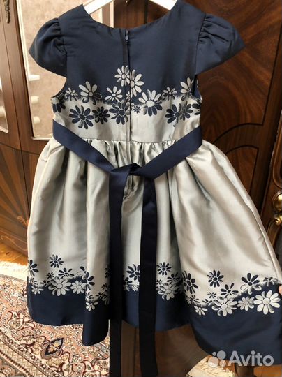 Платье для девочки нарядное