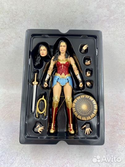 Фигурка оригинал - DC - Wonder Woman 1/9