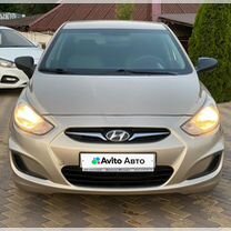 Hyundai Solaris 1.4 AT, 2014, 192 298 км, с пробегом, цена 1 050 000 руб.