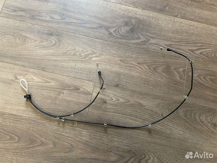 Трос бардачка BMW X5 E70