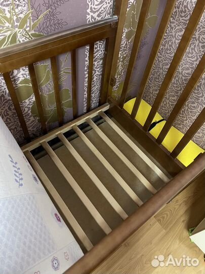 Кроватка для новорожденных