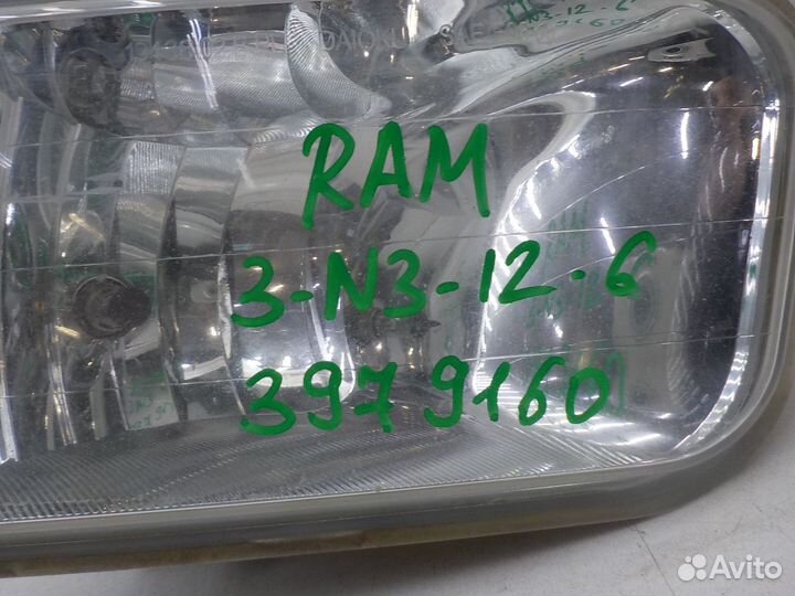 Птф правая Dodge Ram 2010