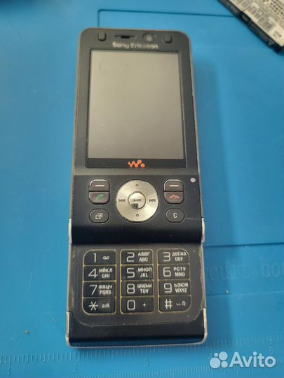 Sony Ericsson W910i