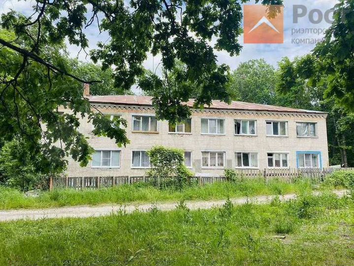 Комната 16,4 м² в 4-к., 2/2 эт.