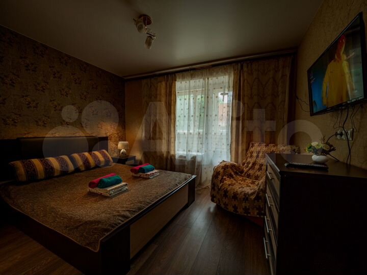 2-к. квартира, 65 м², 1/10 эт.