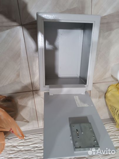 Сейф для денег и документов бу