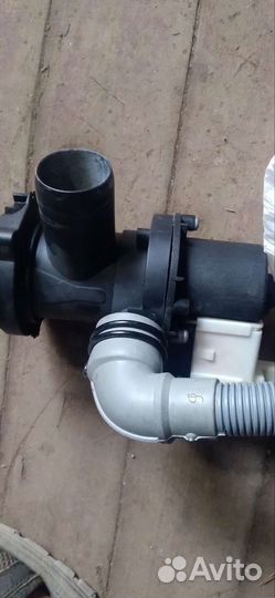 Помпа от стиральной машины indesit