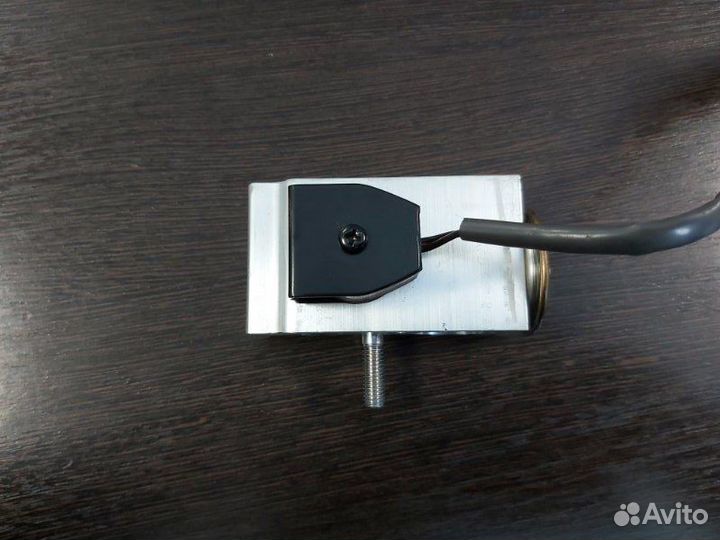 Клапан кондиционера Mercedes Gl 500 4Matic 166