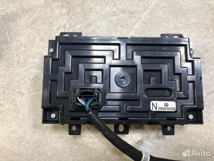 Блок управления климатической установкой Lexus GX4