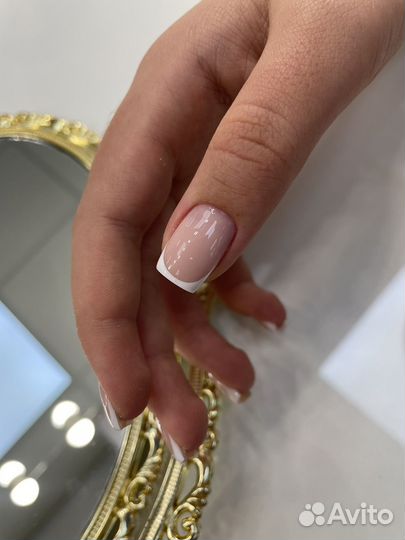 Маникюр гель лак