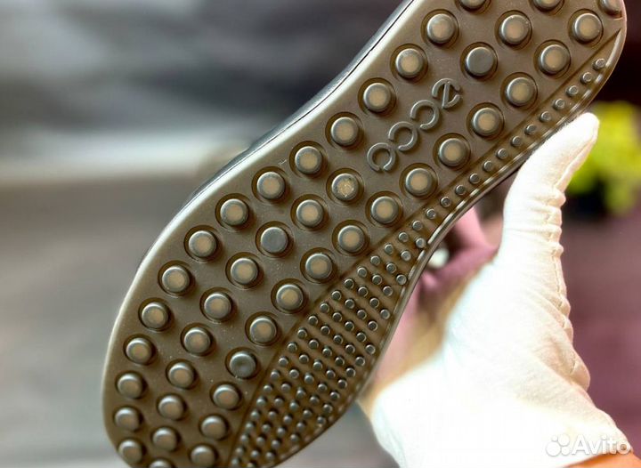 Кроссовки Ecco комфортные